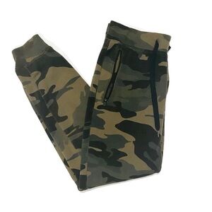 Men’s Hollister Camo Sweatpants Sweat Pants /Joggers size S